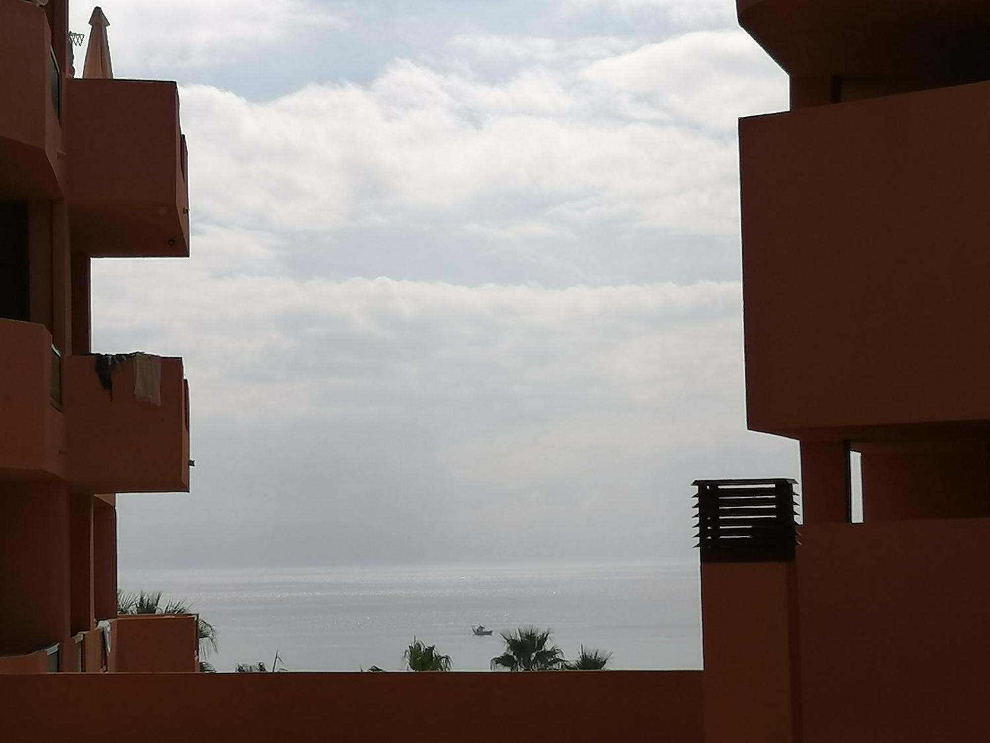 Cn-340 Suites Estepona Quarto foto