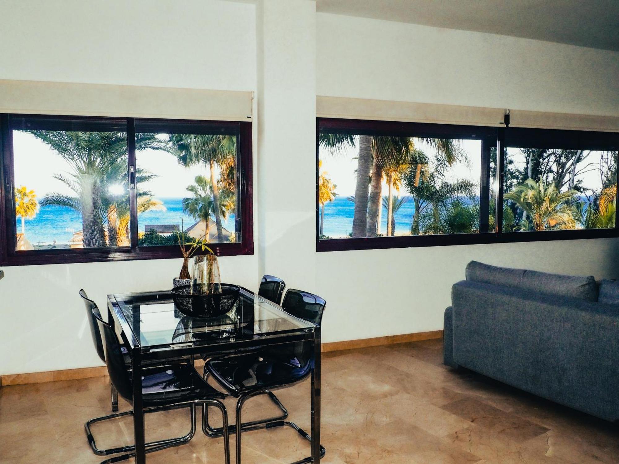 Cn-340 Suites Estepona Exterior foto